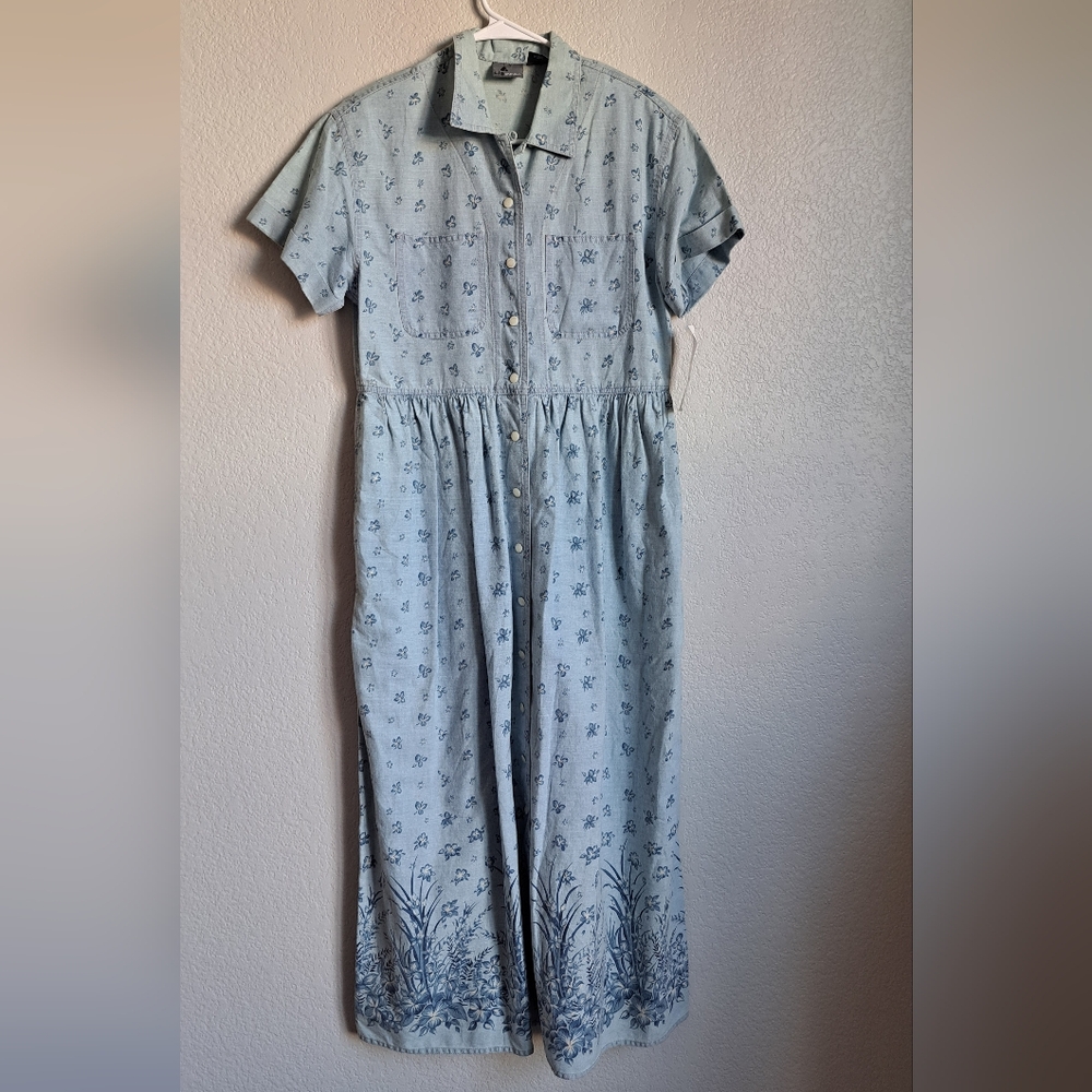 NWT Vintage Lizwear Blue Chambray Floral Button Down Midi Dress Size Medium